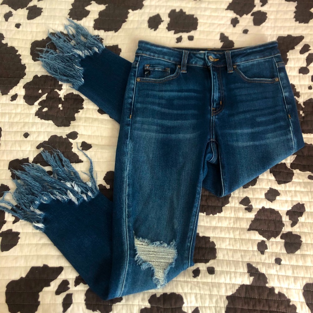 Kancan High Waisted Distressed Hem Jeans